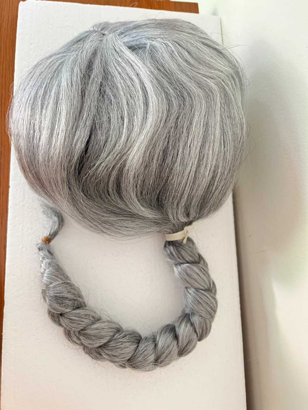 HALLOWEEN 🎃 Old Lady Wig or Mrs. Claus 🤶